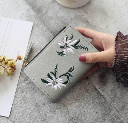 Embroidered Thin Zipper Women's Wallet