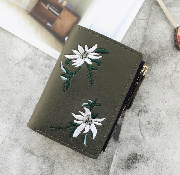 Embroidered Thin Zipper Women's Wallet