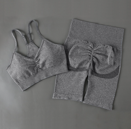 Women's 2-Piece Fitness Outfit